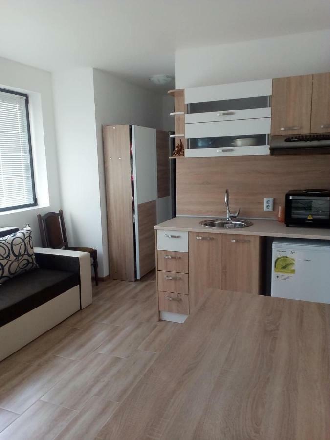 Apartament Studio Betty Burgas Zewnętrze zdjęcie
